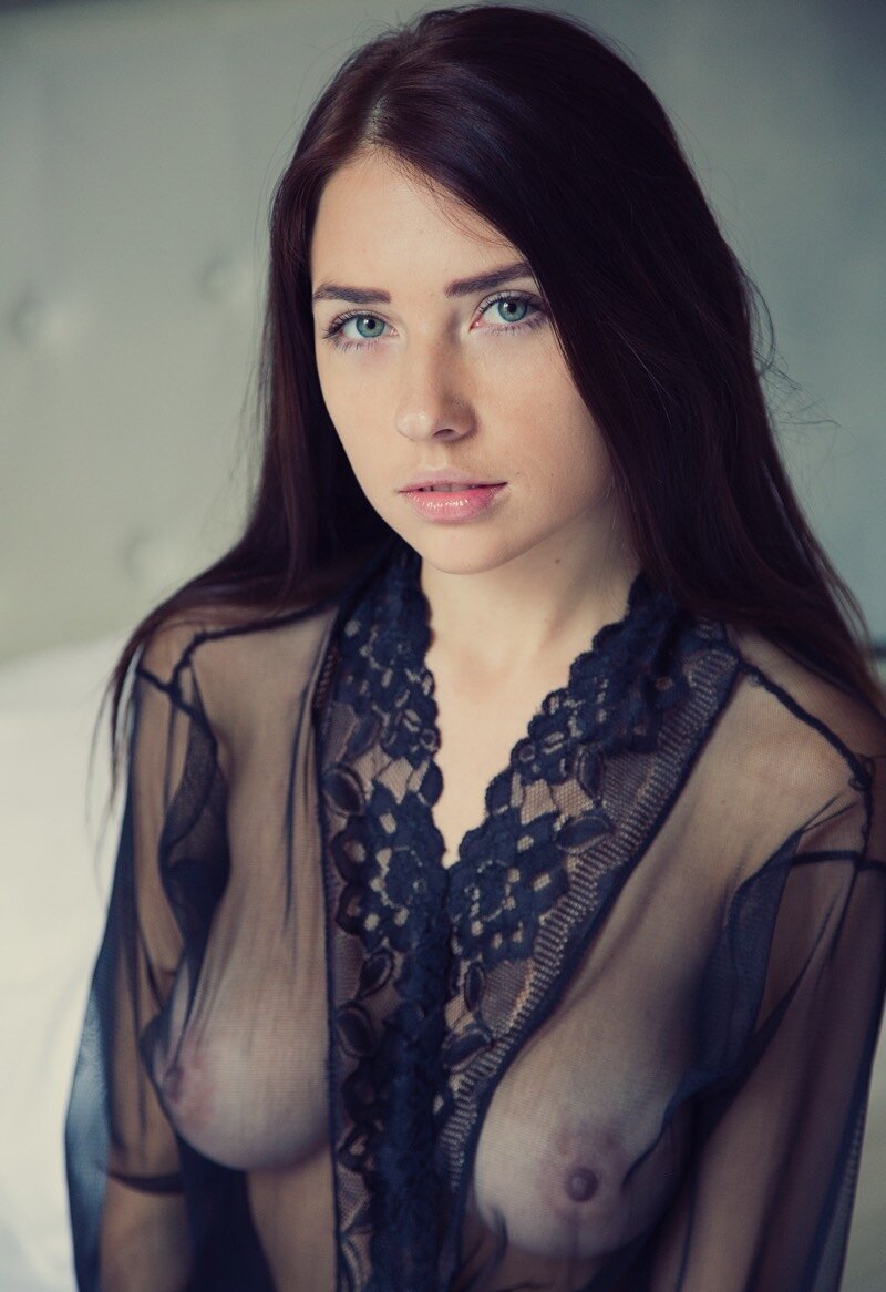 Юлия, 29 лет, 0 размер груди